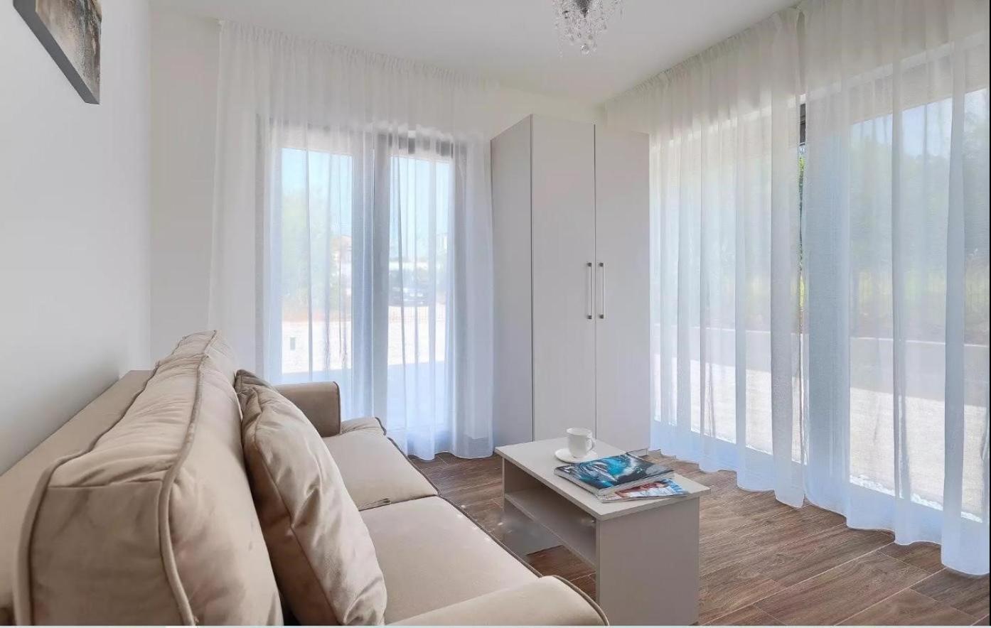 Villa Esmeralda II By Seeadria Agency Novigrad Istria エクステリア 写真